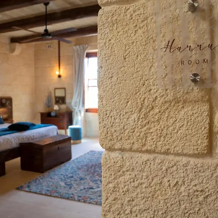 住宿加早餐酒店 Mood Għarb