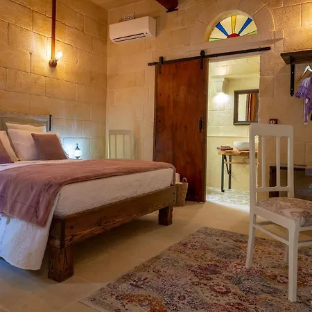 Mood 住宿加早餐酒店 Għarb