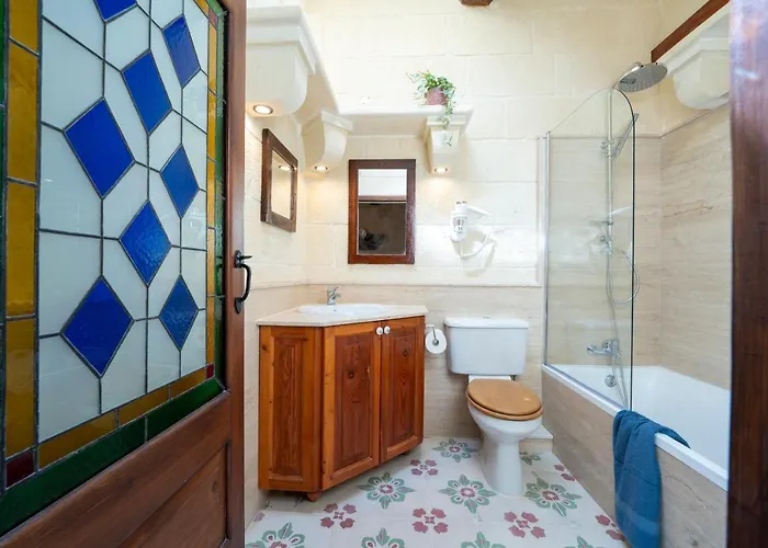 Oda ve Kahvaltı Mood Għarb