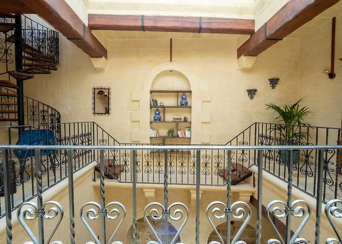 Bed & Breakfast Mood 4*